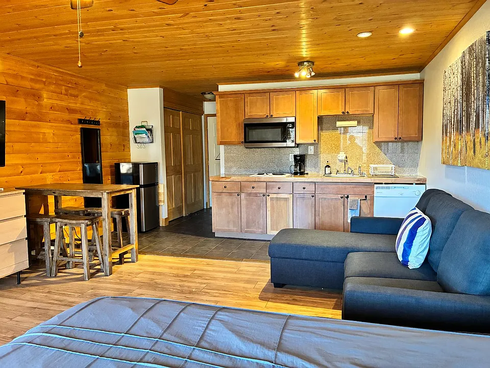 62927 US Highway 40 #468