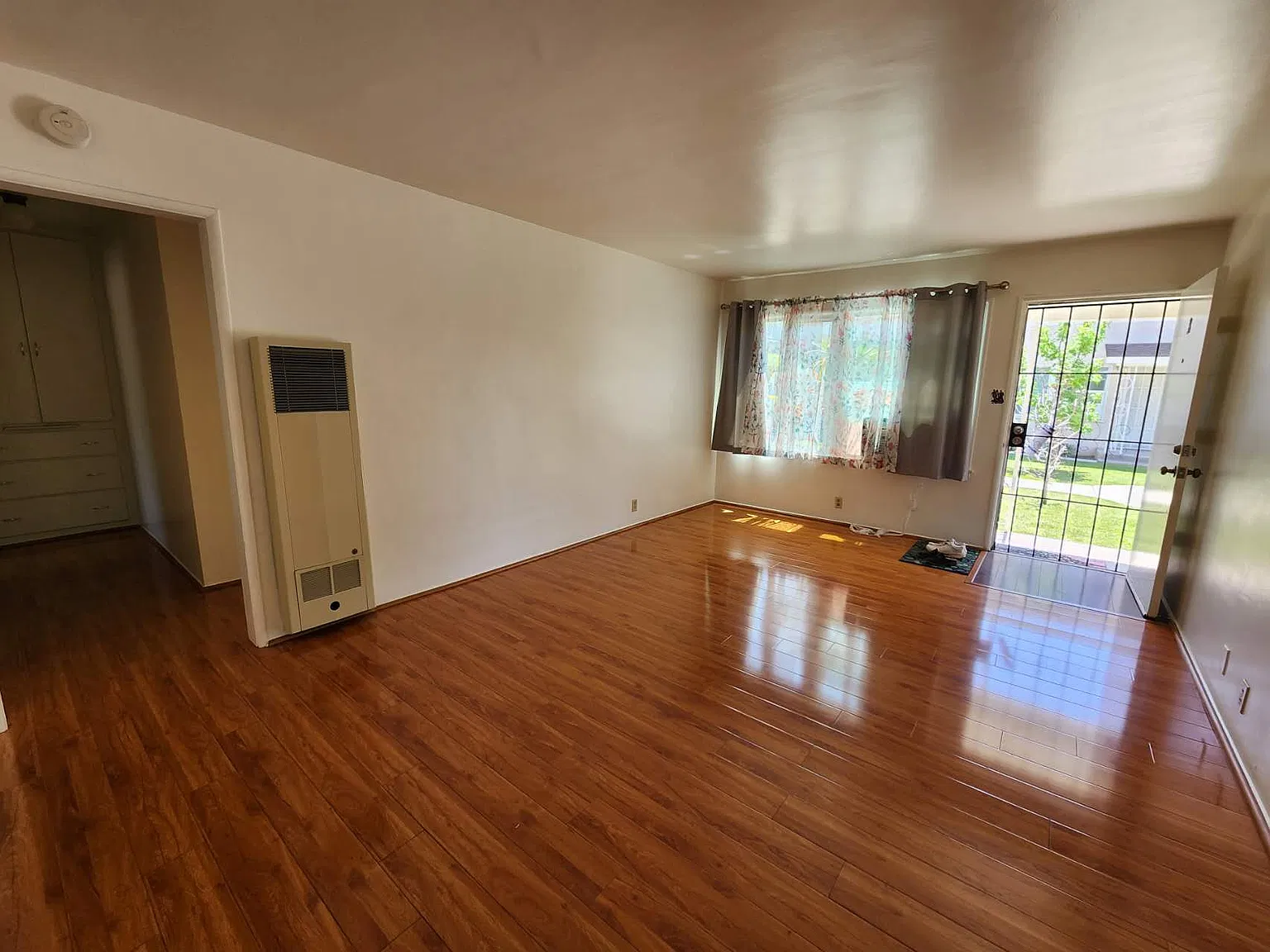 1 bed, 650 sqft, $1,850 — Photo 3