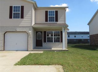 962 Belle Valley Dr, Belleville, IL 62220