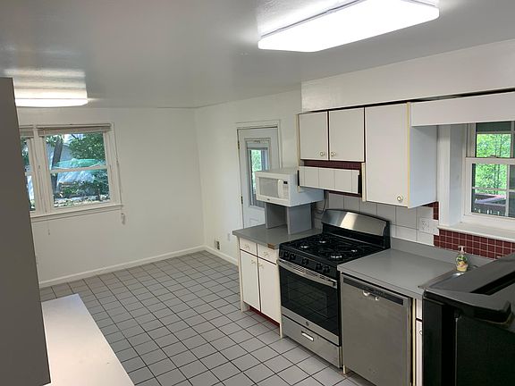 Kitchen to Dining Nook