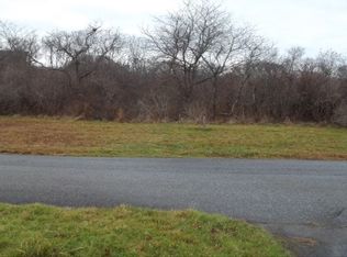 28 S Federal St, Montauk, NY 11954