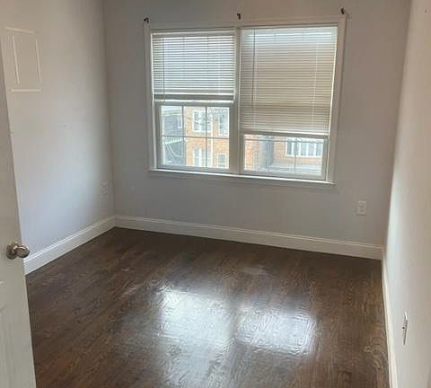 3rd image of 42 Van Wagenen Ave APT 2