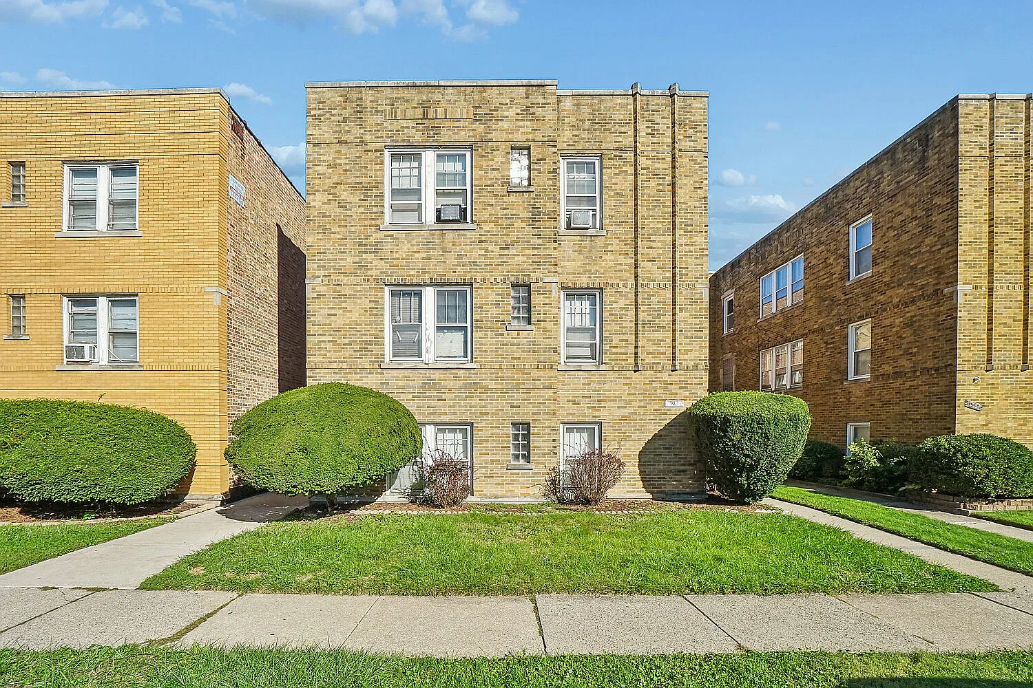 2 bed, $1,675 — Photo 1