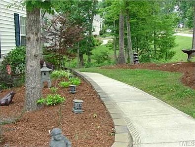 4th image of 155 Briarwood Pl