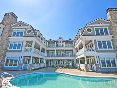 5707-5G S Lake St, Glen Arbor, MI, 49636