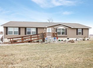 11423 210th Ave, Milo, IA 50166
