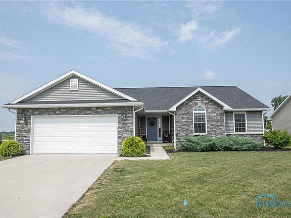 3rd image of 1042 Totem Ln