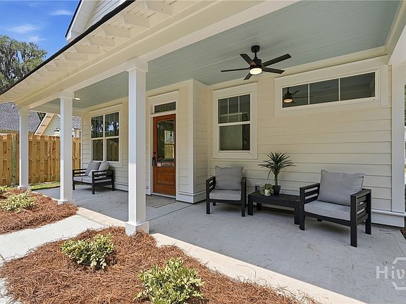4th image of 312 Dennis Street