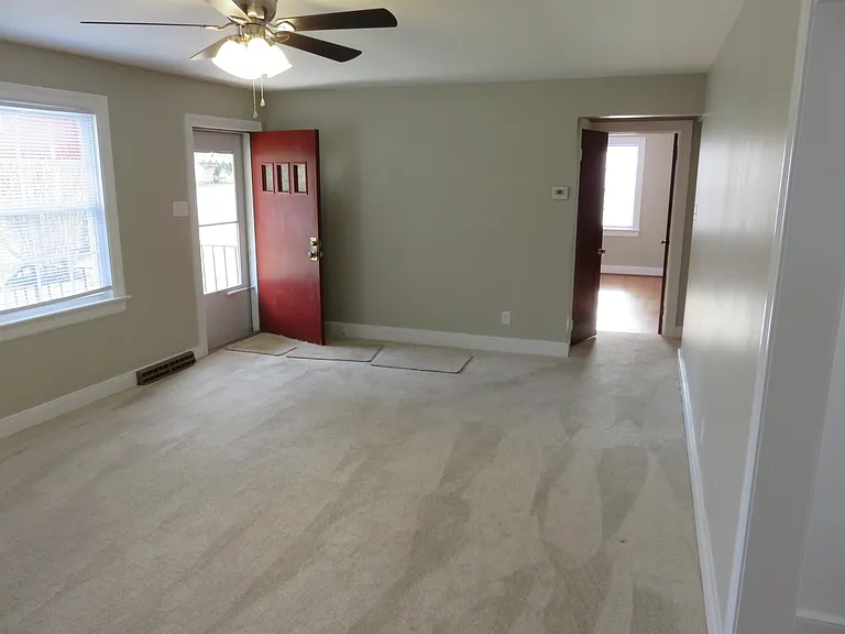 5906 New Osborne Tpke — Photo 2