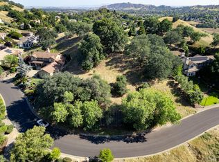 2060 Pinecrest Court, Vacaville, CA 95688