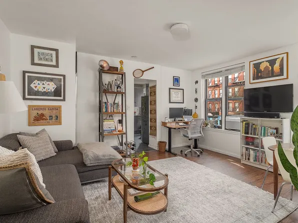 300 E 119th St APT 2B, New York, NY 10035