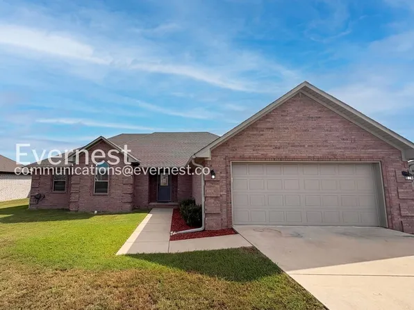 5104 Dequincy Dr, Jacksonville, AR 72076