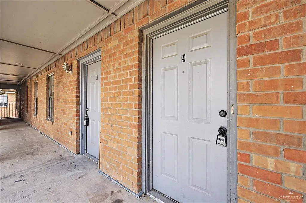 2 bed, 2.0 bath, 25228 sqft, $800 — Photo 3