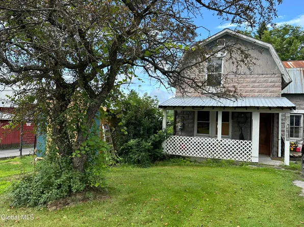 13 Foote Street, Mineville, NY 12956