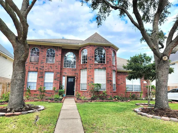 12014 Natural Bridges Ln, Sugar Land, TX 77498