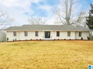 1461 Shades Crest Rd, Birmingham, AL 35226