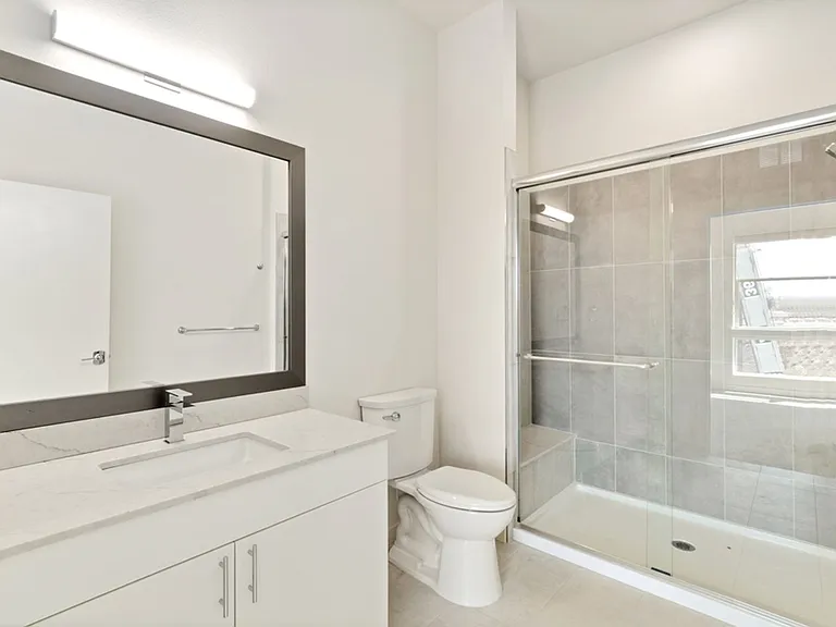 Axis West Flats — Photo 38