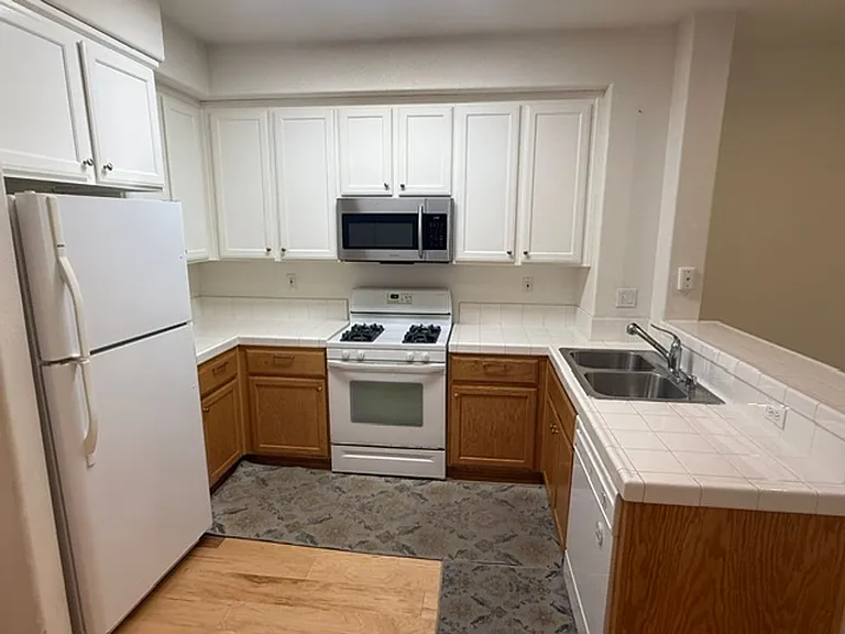 448 Marina Way — Photo 3