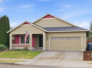 2726 Nina Pl, Hubbard, OR 97032