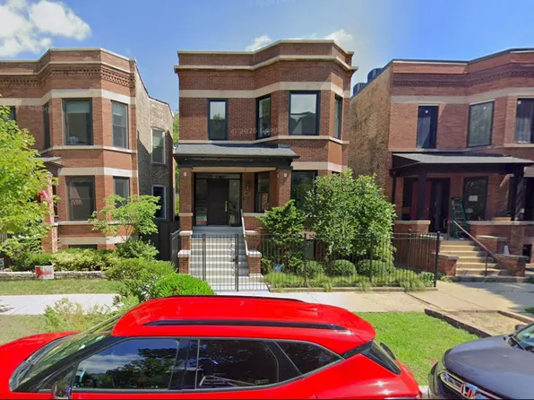 (undisclosed Address), Chicago, IL 60618