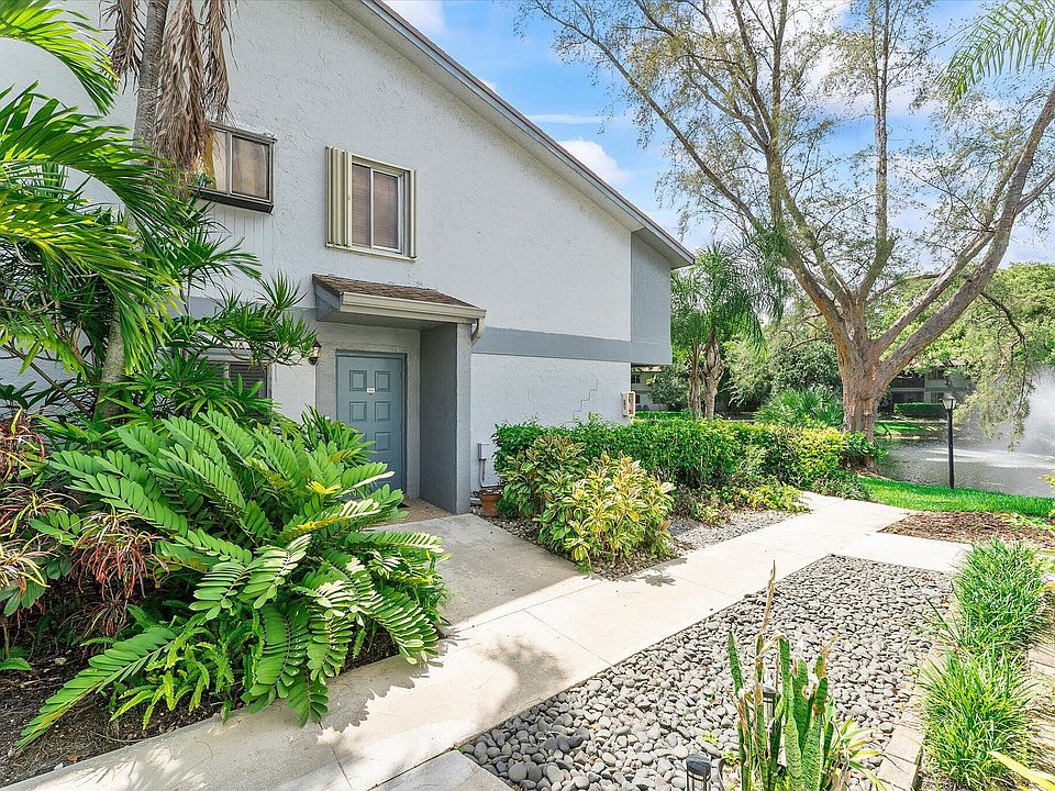 1st image of 2705 S OAKLAND FOREST Drive #104