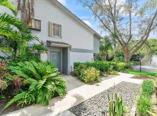 2705 S OAKLAND FOREST Drive #104, Oakland Park, FL 33309