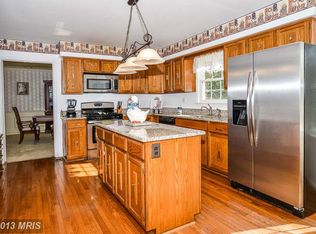 6625 Degen Dr, Burke, VA 22015