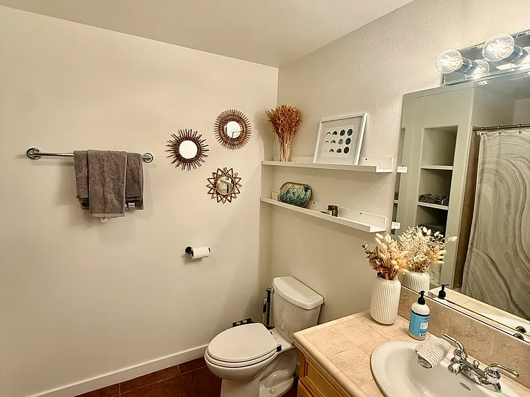 2664 NW Ordway Ave — Photo 12
