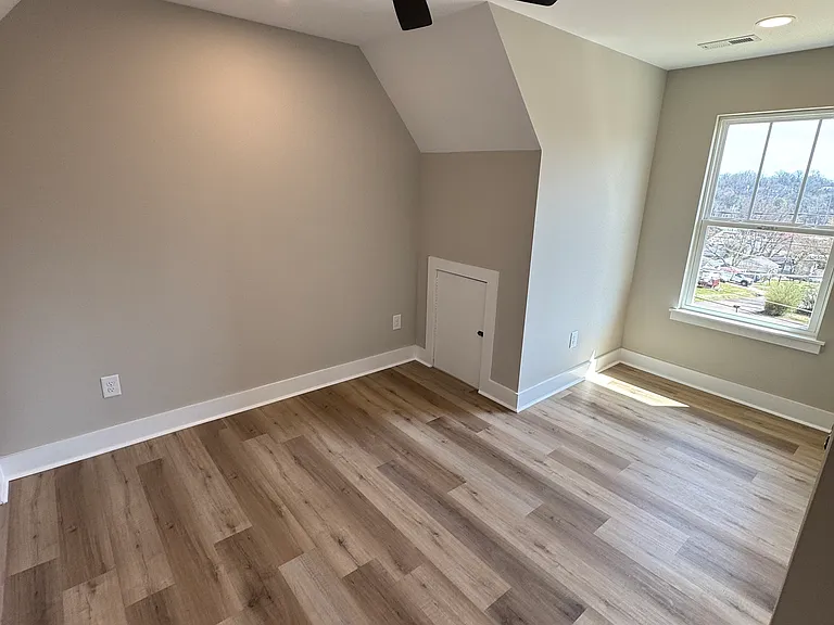 801 Sapphire Rd NW — Photo 11