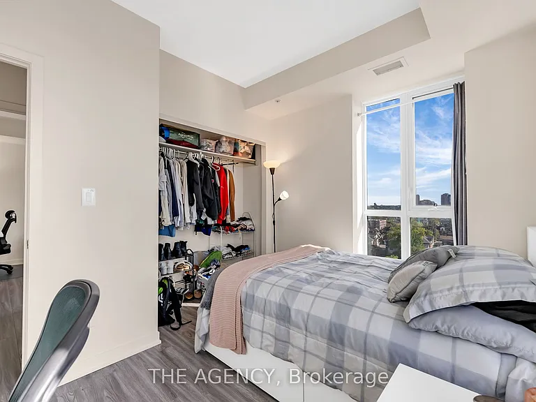 128 King St N #1104 — Photo 25