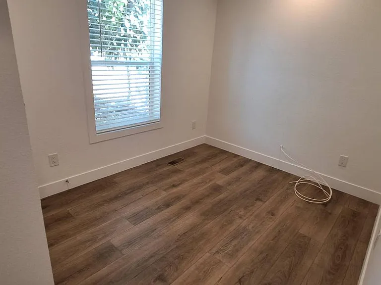 4388 E Lake Mead Blvd #16 — Photo 17