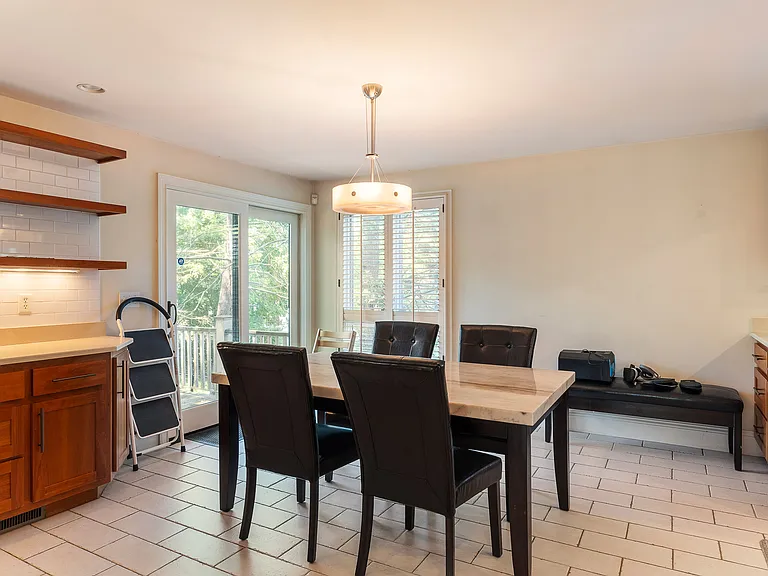 103 Levbert Rd — Photo 6
