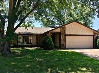 2778 W 115th Pl S, Jenks, OK 74037