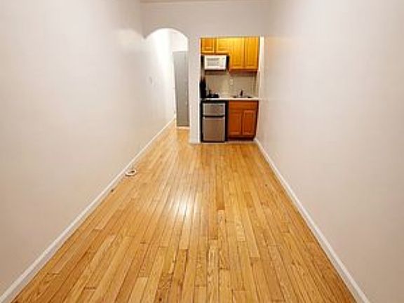 3rd image of 73 Lexington Ave #A2