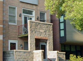 1507 W George St #3, Chicago, IL 60657