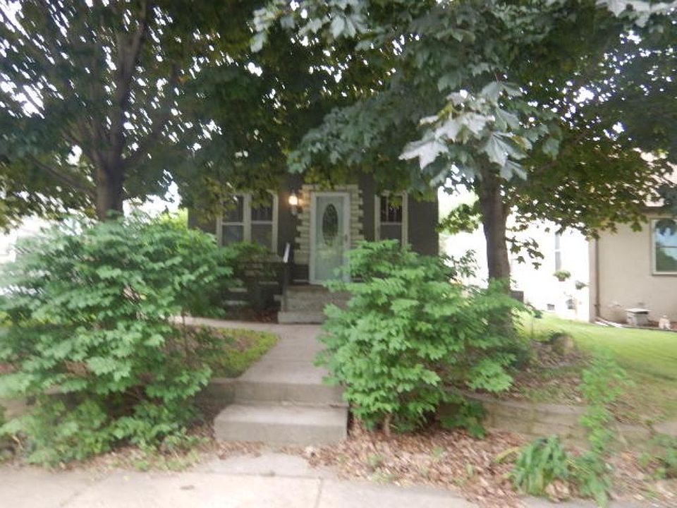 1st image of 245 W Warburton St