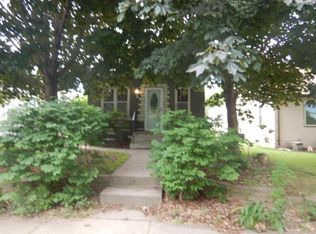 245 W Warburton St, South Saint Paul, MN 55075