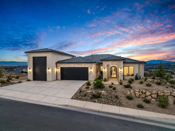 2098 S Pinto St, Washington, UT 84780