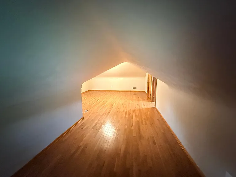 818 Johnson St — Photo 11