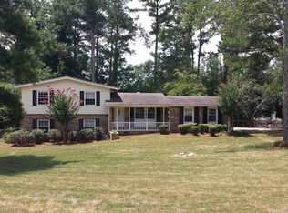 2132 Sun Valley Dr SE, Marietta, GA 30067