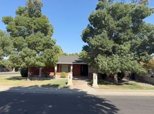 1608 Hillview Dr, Los Banos, CA