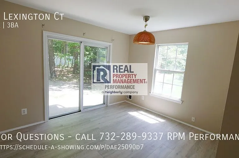 17 Lexington Ct — Photo 15
