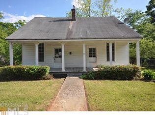 37 Wilcoxen St, Newnan, GA 30263