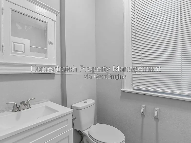 2732 Utah St #B — Photo 9