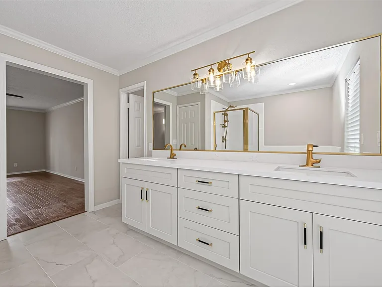 106 Breezy Point Pl — Photo 19