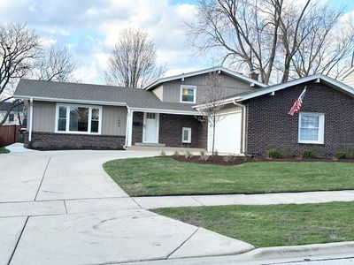 1002 W Noyes St, Arlington Heights, IL, 60005