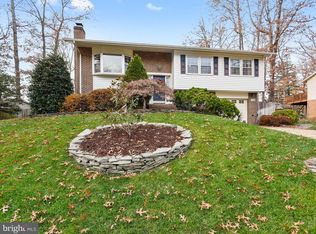 7216 Briarcliff Dr, Springfield, VA 22153