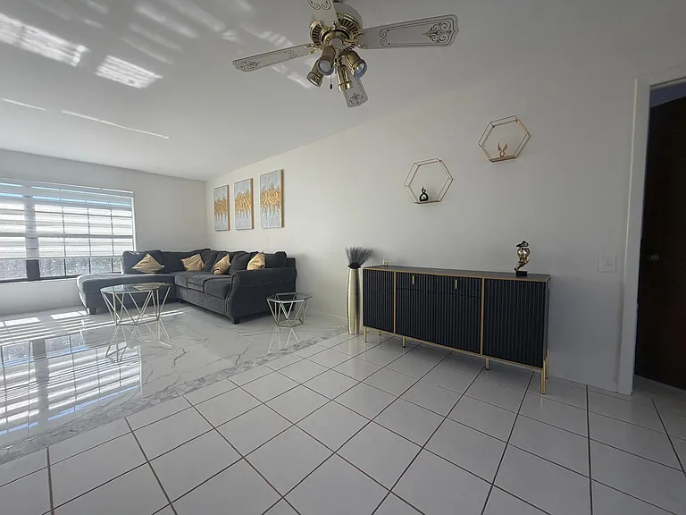 613 SW 49th Ln — Photo 77
