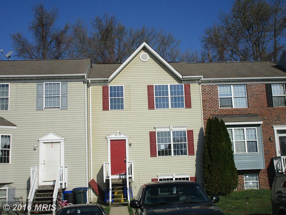 1st image of 631 Island Creek Ct