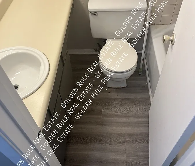 104C Village Ln #VILLAGE LANE — Photo 4